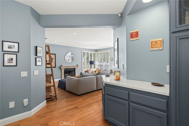 22312 Delia Court, Calabasas, CA 91302