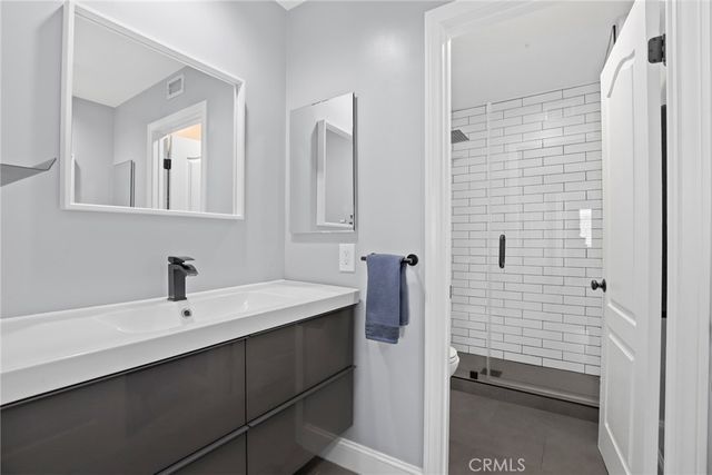 22312 Delia Court, Calabasas, CA 91302