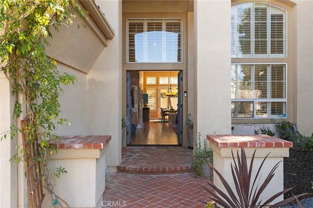 22312 Delia Court, Calabasas, CA 91302