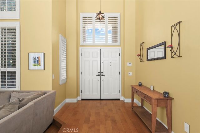 22312 Delia Court, Calabasas, CA 91302