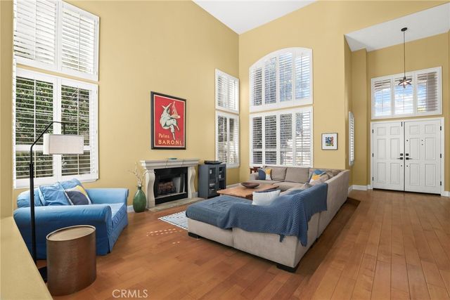 22312 Delia Court, Calabasas, CA 91302