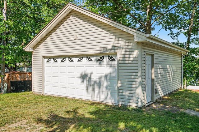14516 Lilly Lake Drive, Newberg Twp, MI 49061
