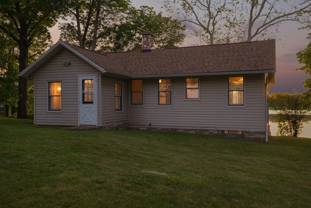 14516 Lilly Lake Drive, Newberg Twp, MI 49061