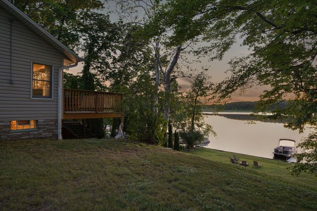 14516 Lilly Lake Drive, Newberg Twp, MI 49061