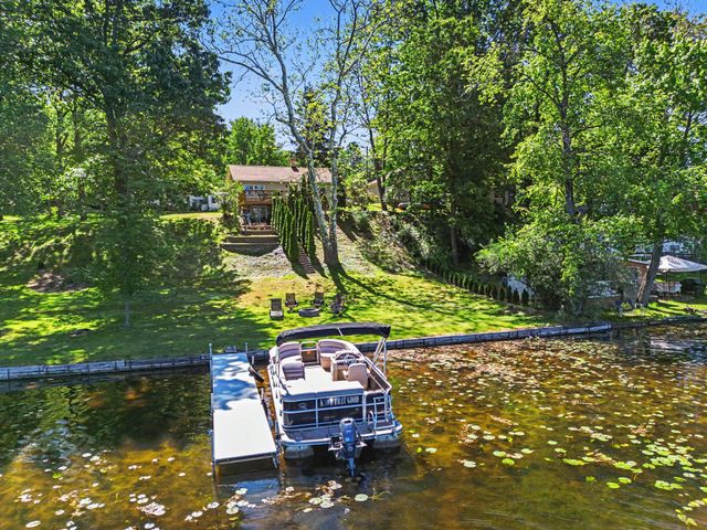 14516 Lilly Lake Drive, Newberg Twp, MI 49061