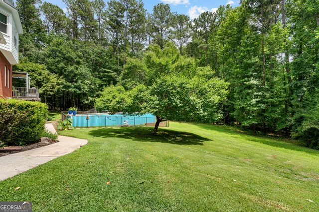 230 Camelot Drive, Fayetteville, GA 30214