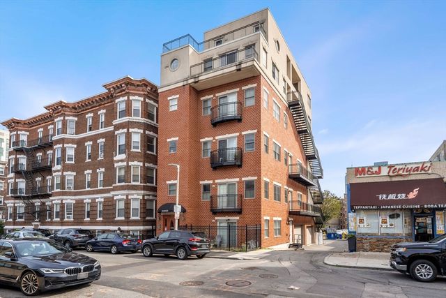 126 Jersey St 201, Boston, MA 02215