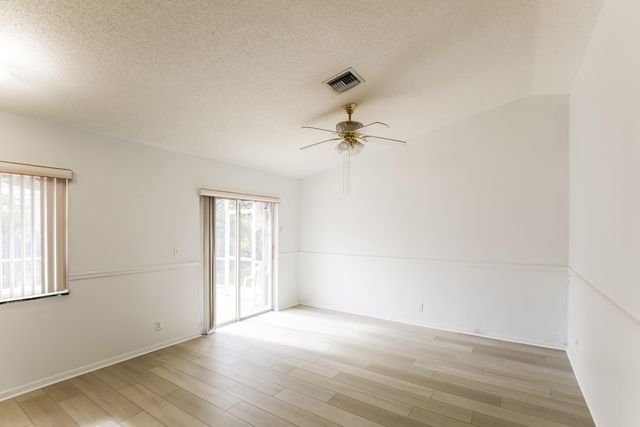 5491 NW 40th Terrace, Coconut Creek, FL 33073