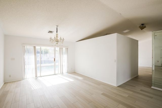 5491 NW 40th Terrace, Coconut Creek, FL 33073