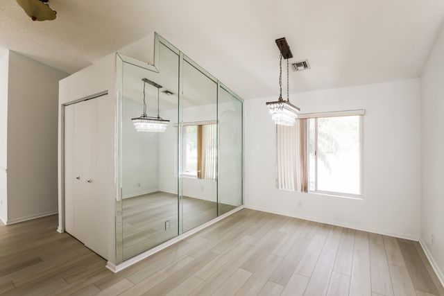 5491 NW 40th Terrace, Coconut Creek, FL 33073