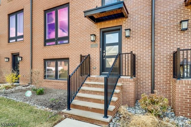 5 E Hartwick Dr, Montgomery Twp., NJ 08558