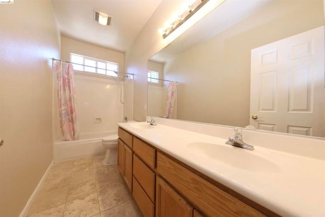 2641 Forty Niner Way, Antioch, CA 94531