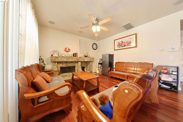 2641 Forty Niner Way, Antioch, CA 94531
