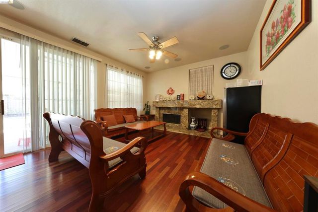 2641 Forty Niner Way, Antioch, CA 94531