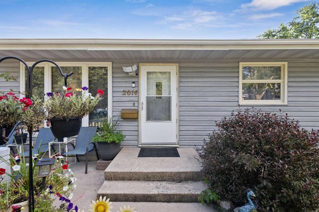 2014 Prairie Road, Madison, WI 53711