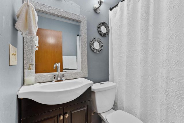 2014 Prairie Road, Madison, WI 53711