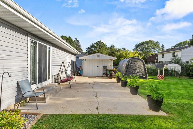 2014 Prairie Road, Madison, WI 53711