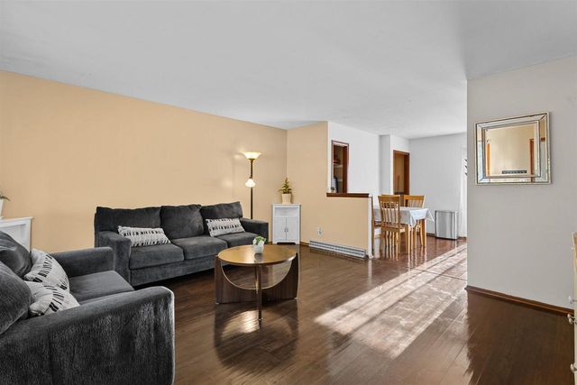 2014 Prairie Road, Madison, WI 53711