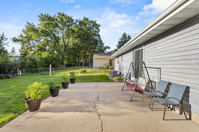 2014 Prairie Road, Madison, WI 53711