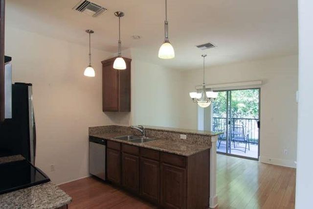 13420 Lyndhurst ST 408, Austin, TX 78729
