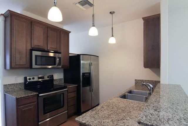 13420 Lyndhurst ST 408, Austin, TX 78729