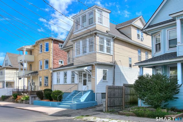 41-43-45 Taft Avenue, Bridgeport, CT 06606