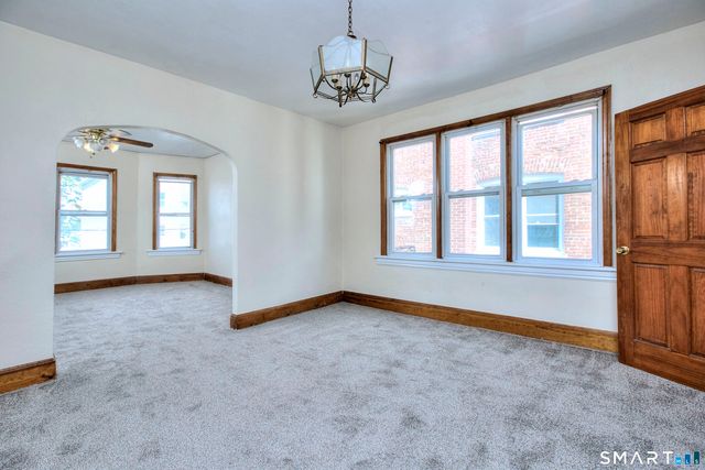 41-43-45 Taft Avenue, Bridgeport, CT 06606