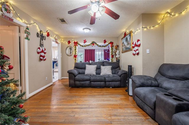 1504 Harris Avenue, Pasadena, TX 77506