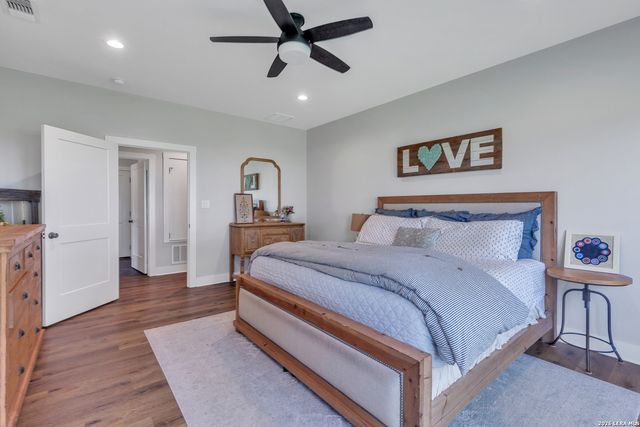 1026 timbercrest, Pleasanton, TX 78064