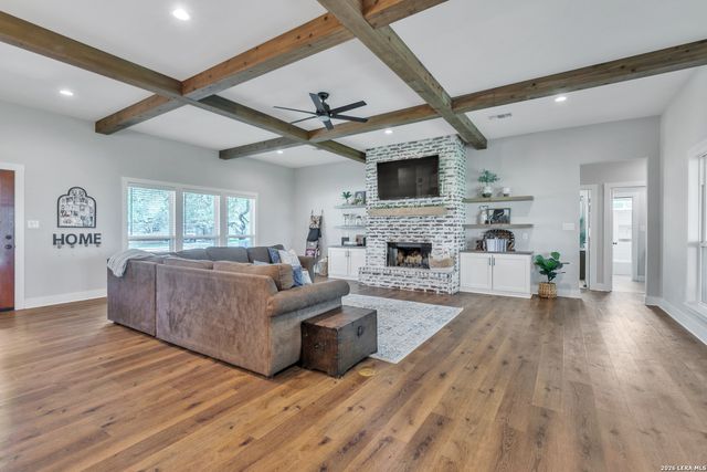 1026 timbercrest, Pleasanton, TX 78064