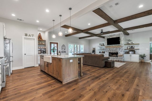 1026 timbercrest, Pleasanton, TX 78064