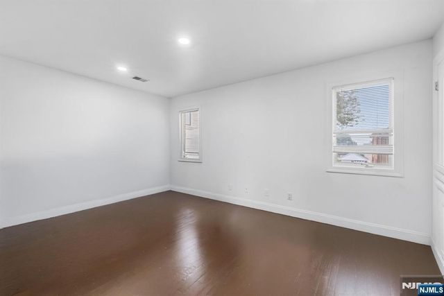 36 W Central Boulevard A, Palisades Park, NJ 07650