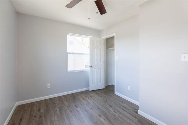 4714 Shawnee Drive, Kansas City, KS 66106