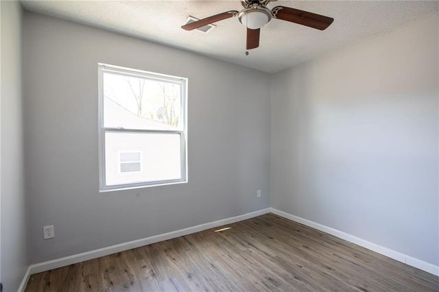 4714 Shawnee Drive, Kansas City, KS 66106