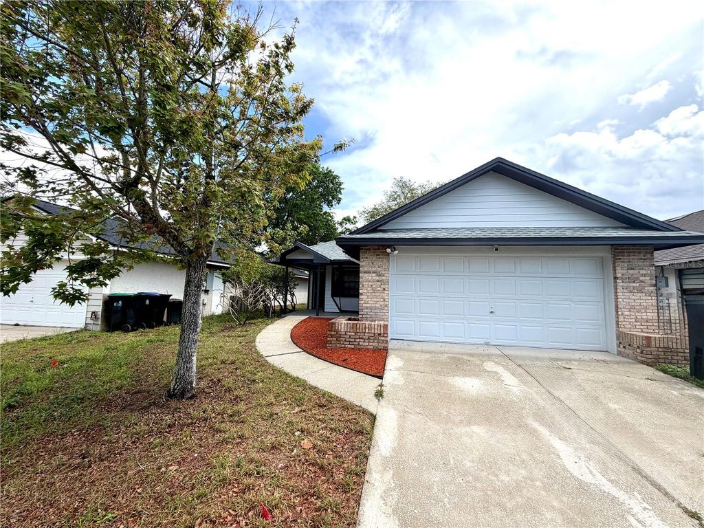 4351 SANDHURST DRIVE, Orlando, FL 32817