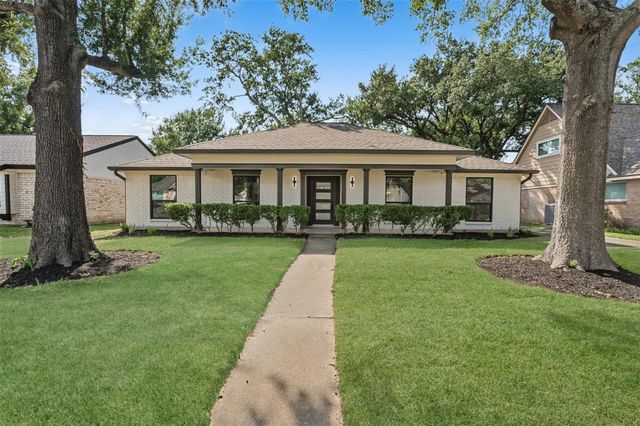 2807 Shadowdale Drive, Houston, TX 77043
