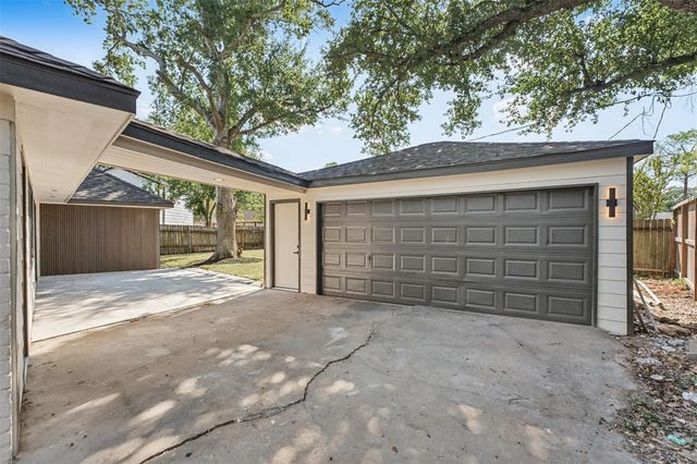 2807 Shadowdale Drive, Houston, TX 77043