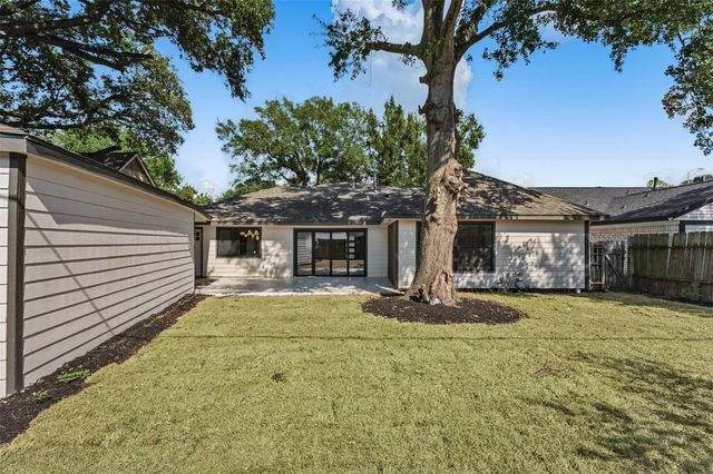 2807 Shadowdale Drive, Houston, TX 77043