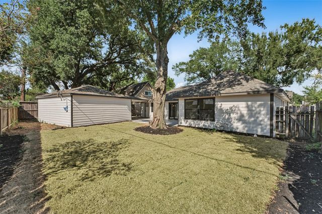 2807 Shadowdale Drive, Houston, TX 77043
