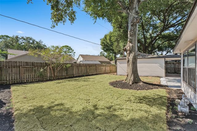 2807 Shadowdale Drive, Houston, TX 77043