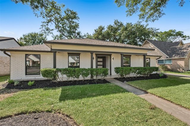 2807 Shadowdale Drive, Houston, TX 77043