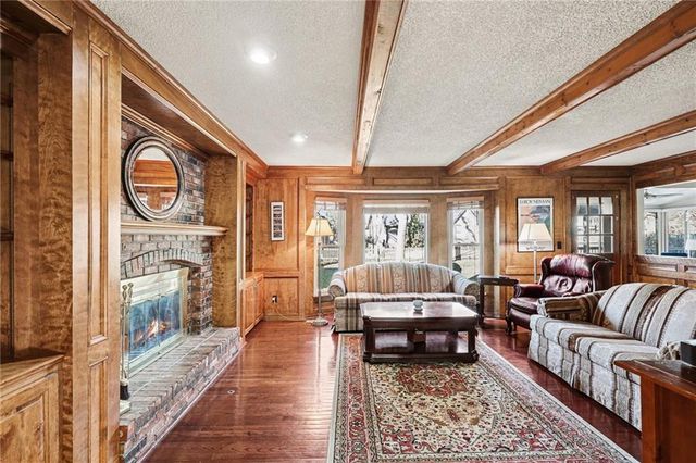 11712 Hardy Street, Overland Park, KS 66210