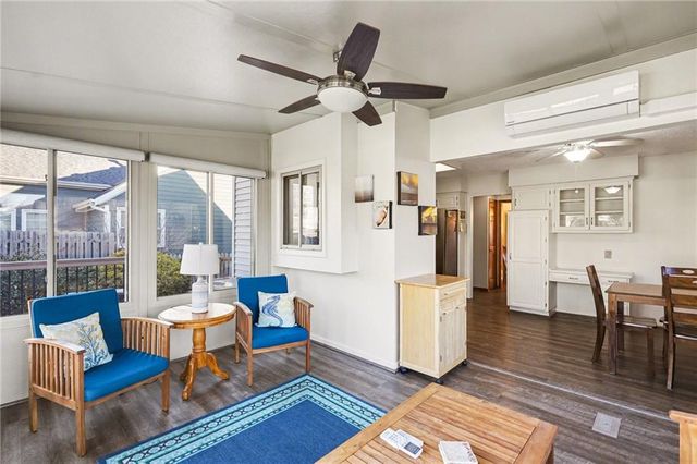 11712 Hardy Street, Overland Park, KS 66210