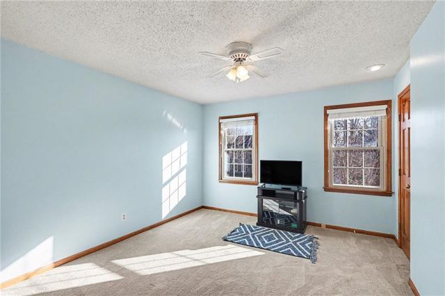 11712 Hardy Street, Overland Park, KS 66210