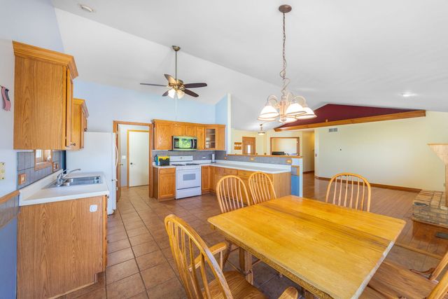 1621 Ash Avenue, Woodstock, IL 60098