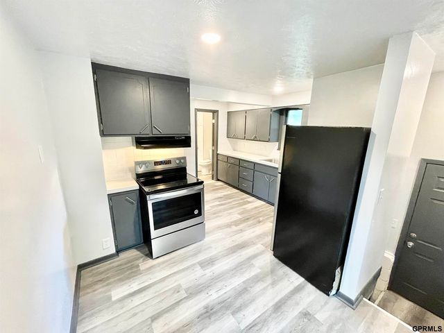 3920 N 70 Circle, Omaha, NE 68104
