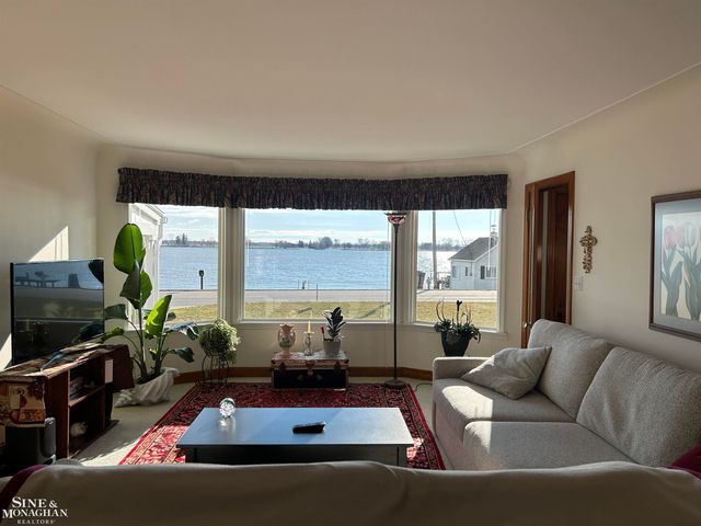 6200 River Road -, East China, MI 48054