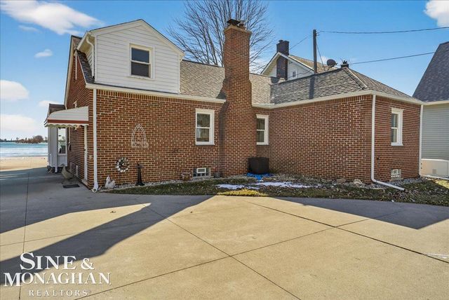 6200 River Road -, East China, MI 48054