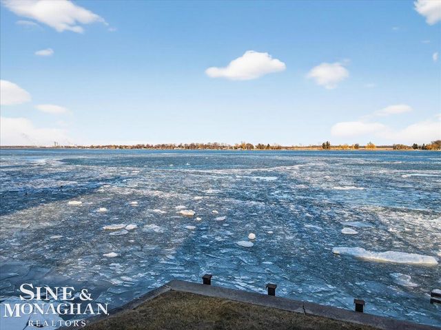 6200 River Road -, East China, MI 48054