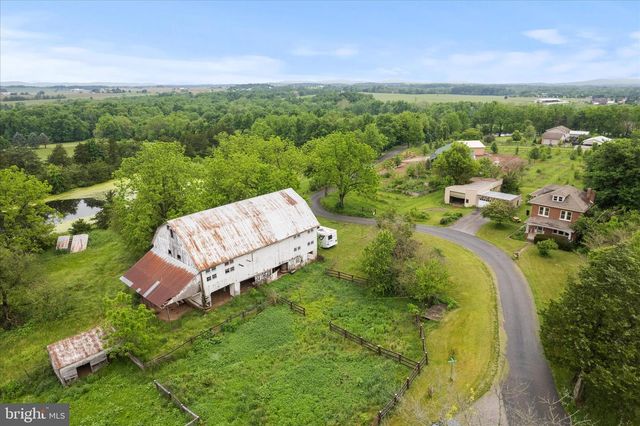 355 WINDING LN, East Berlin, PA 17316